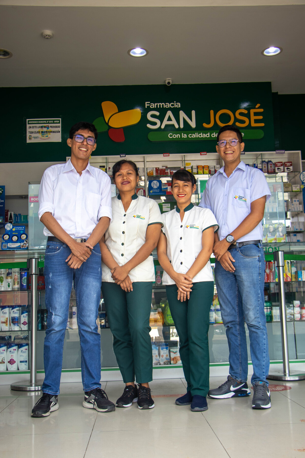 Fotografía Profesional para Farmacias San José